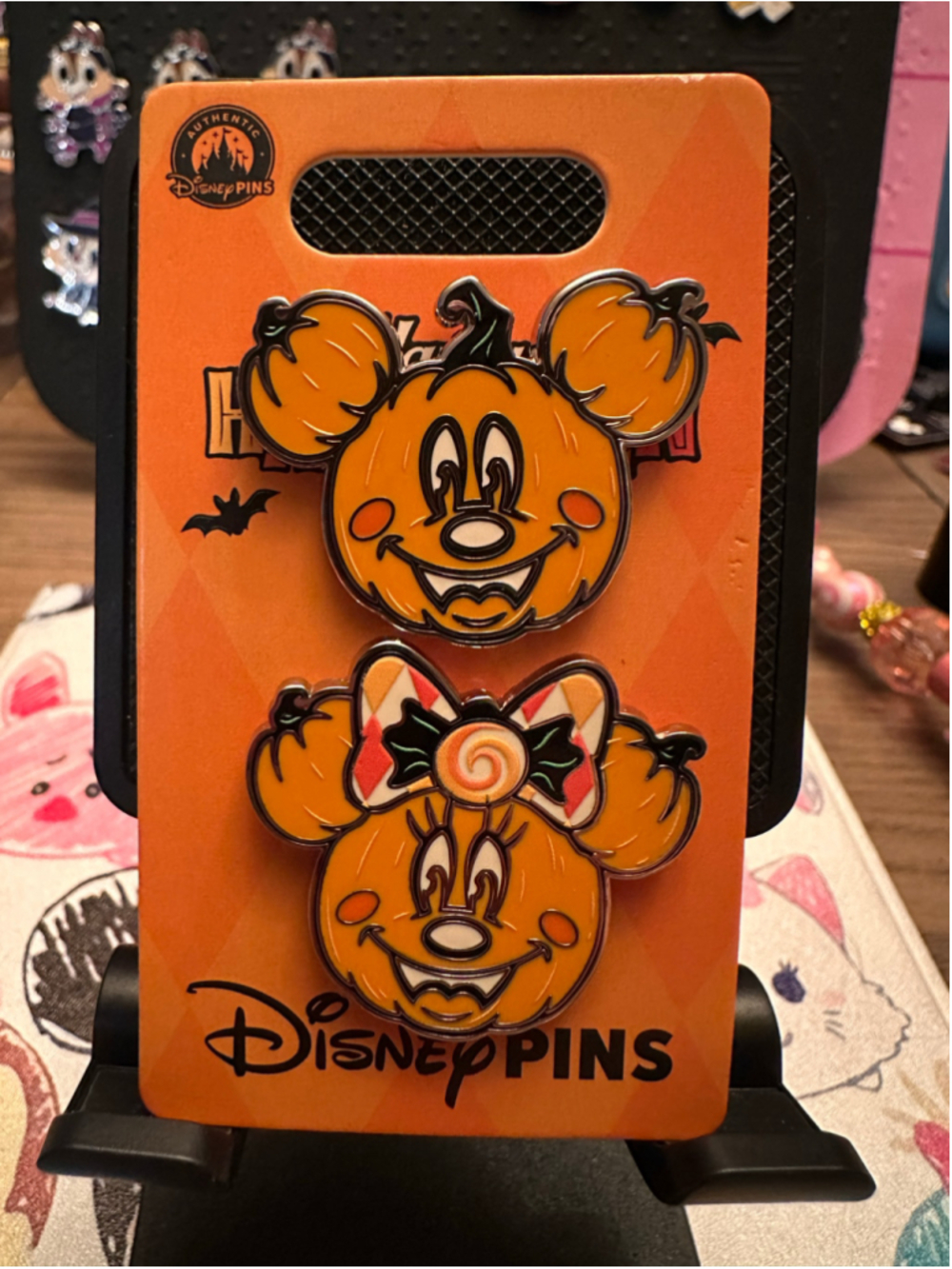 NEW 2026 Disney Parks Halloween Mickey & Minnie Jack o’ Lantern OE Pin Set